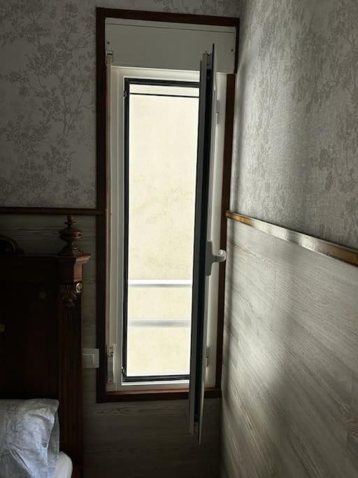 Luxury Art Apartamenty Pineda de Mar Luaran gambar